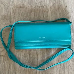 Matt&Nat May Loom Crossbody Bag - Peacock